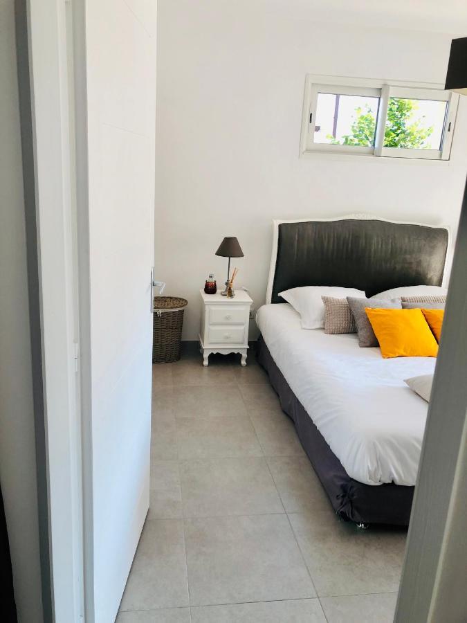 אפייטו Mini-Villa Mitoyenne De Type F2 Proche Golfe De Lava מראה חיצוני תמונה