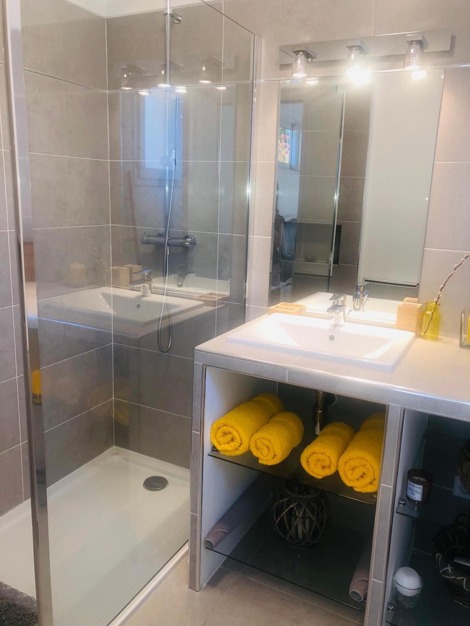 אפייטו Mini-Villa Mitoyenne De Type F2 Proche Golfe De Lava מראה חיצוני תמונה